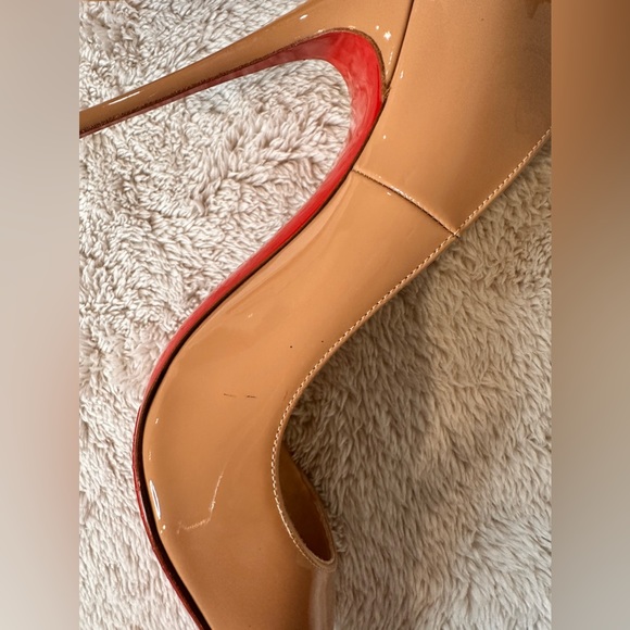 Christian Louboutin So Kate - Picture 7 of 11